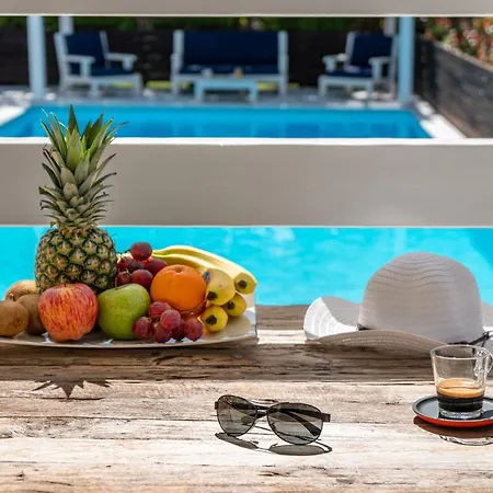 Sun Glyfada Country house