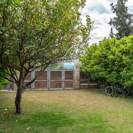 Country house Sun Glyfada