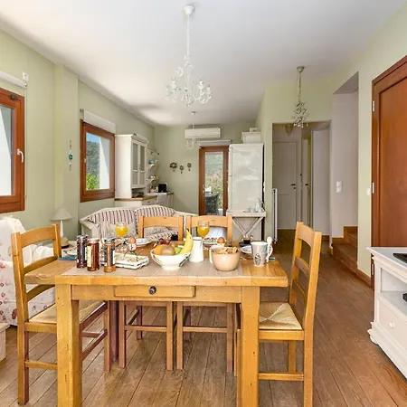 Sun Glyfada Country house *