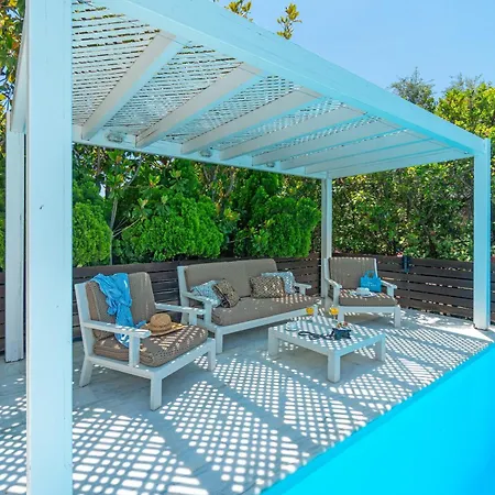 Sun Glyfada Country house *