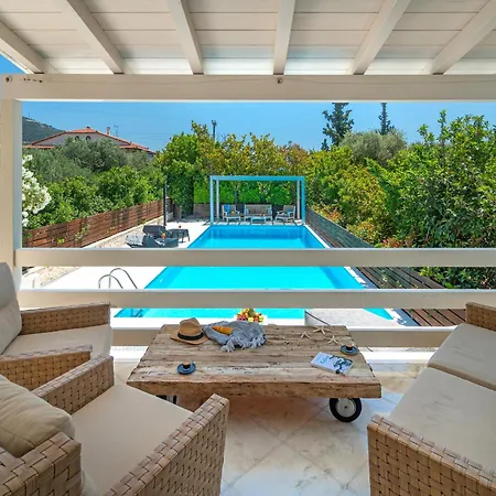 Country house Sun Glyfada